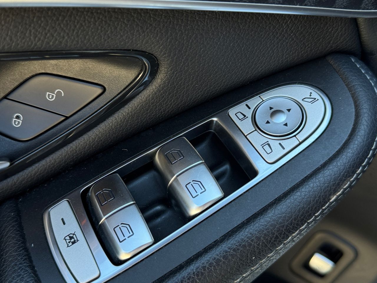 Mercedes Clase GLC 250 D 4 MATIC - Foto 2