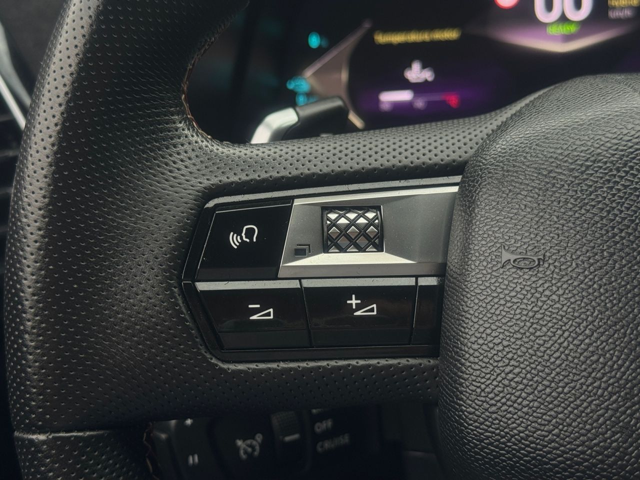 DS DS 7 Crossback E TENSE 225 PERFORMACE LINE - Foto 2