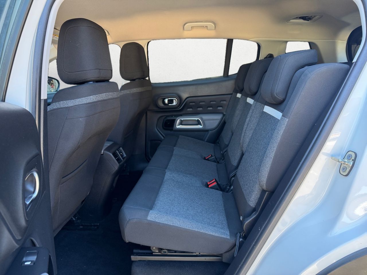 Citroën C5 Aircross BLUE HDI 130 CV LIVE PACK - Foto 2