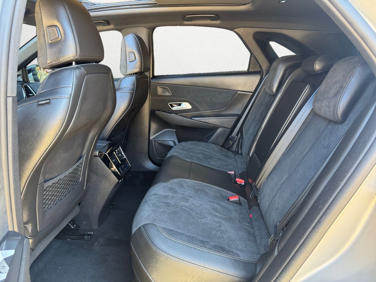 DS DS 7 Crossback E TENSE 225 PERFORMANCE LINE - Foto 2