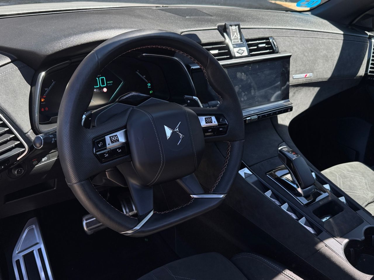 DS DS 7 Crossback E TENSE 225 PERFORMANCE LINE - Foto 2