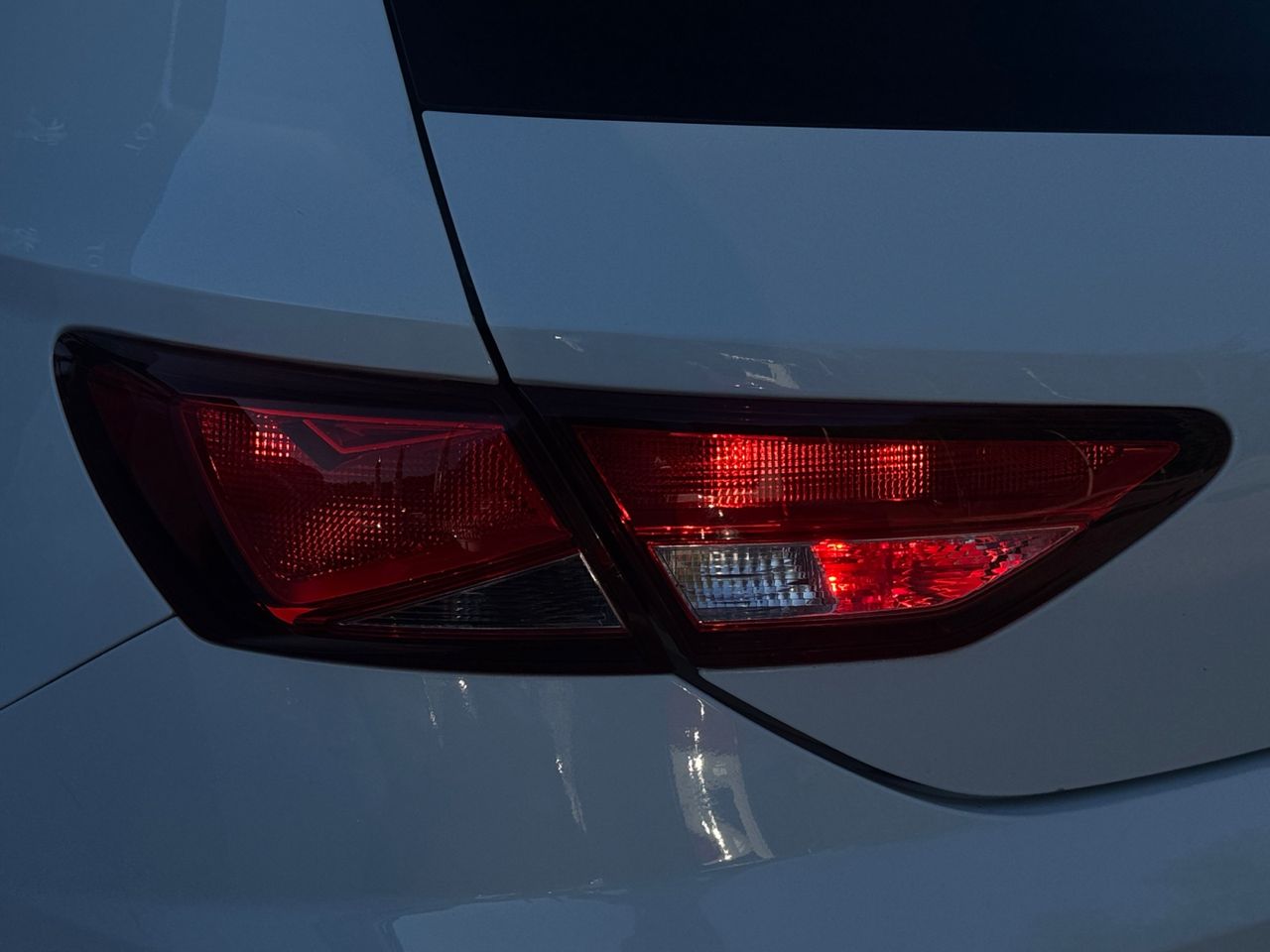 Seat Leon 1.6 TDI 115 CV REFERENCE - Foto 2
