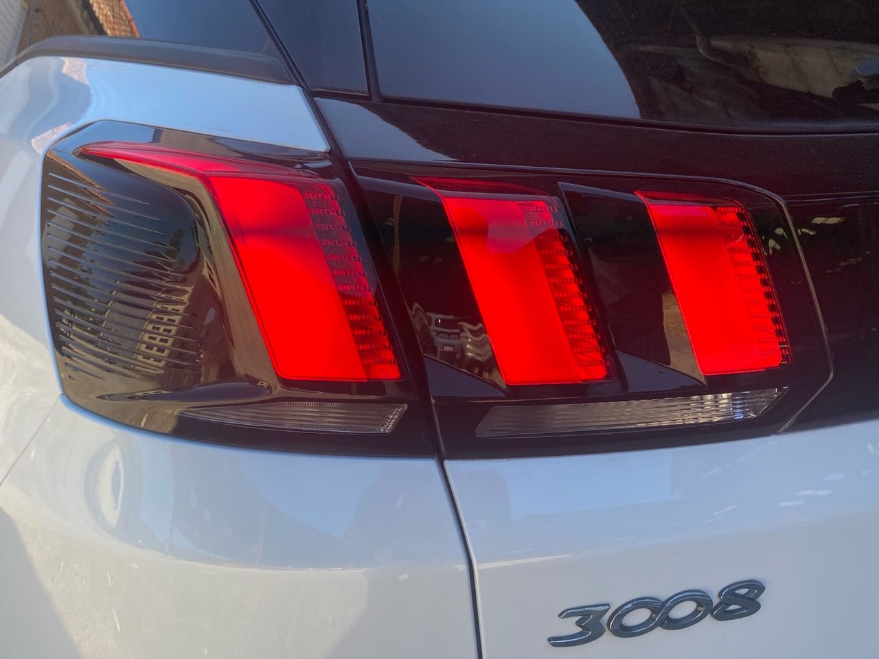 Peugeot 3008 ALLURE BLUE HDI 130 CV EAT8 - Foto 2