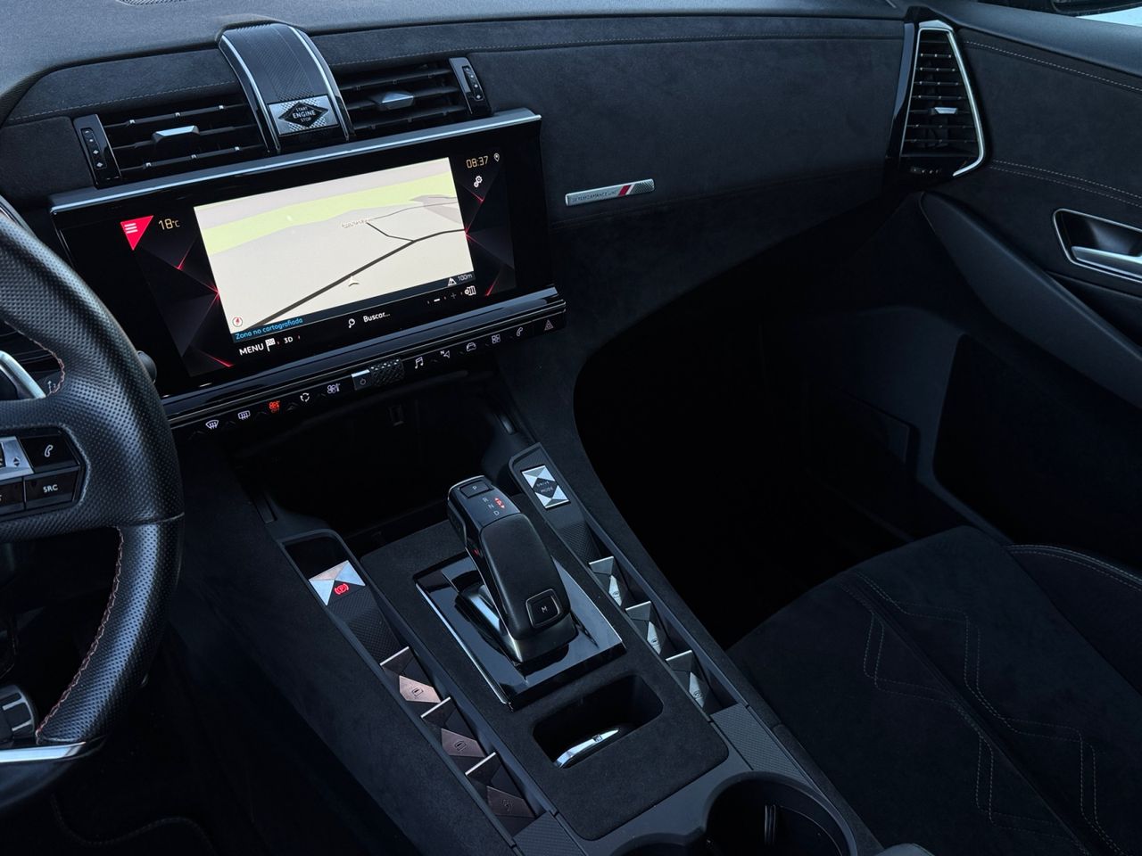 DS DS 7 Crossback BLUE HDI 180 CV AUT PERFORMANCE LINE - Foto 2