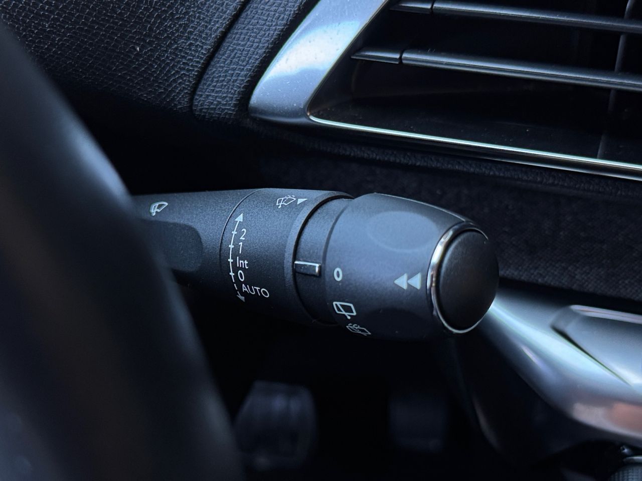 Peugeot 3008 Hybrid ALLURE PACK HYBRID 225 e EAT8 - Foto 2