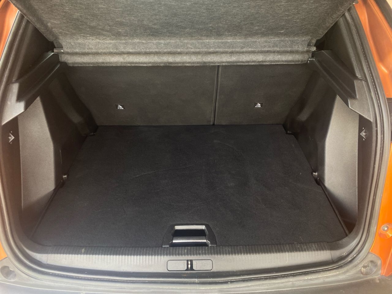 Peugeot 2008 ACTIVE PACK BLUE HDI 110 CV - Foto 2
