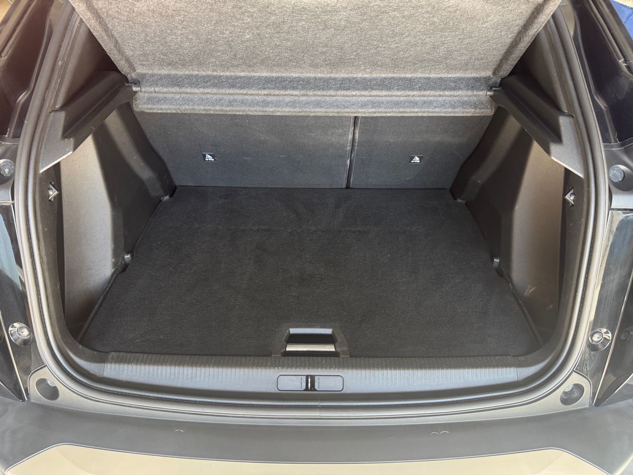 Peugeot 2008 ACTIVE PACK BLUE HDI 110 CV - Foto 2