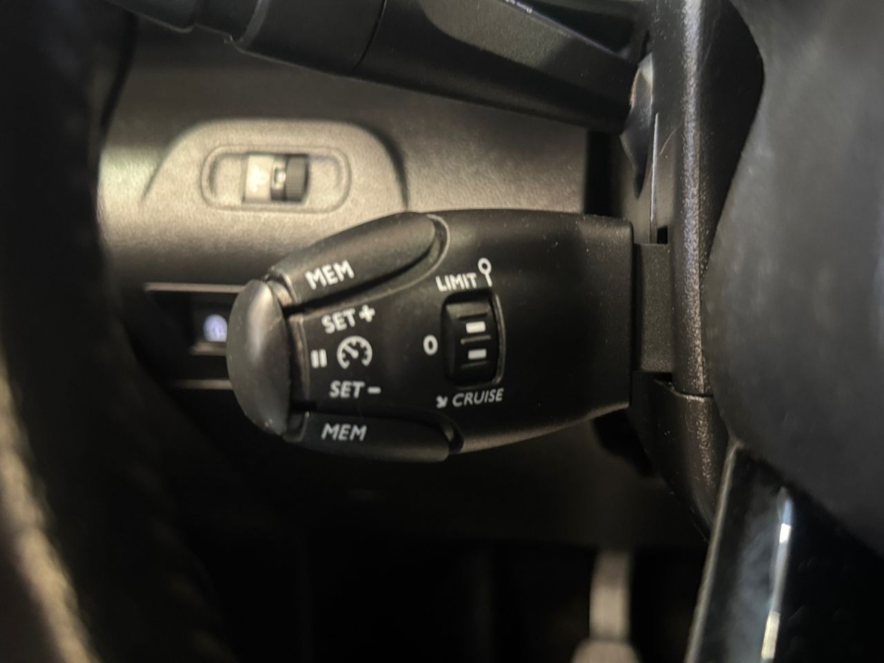 Citroën Berlingo TALLA M FEEL PACK BLUE HDI 100 CV - Foto 2