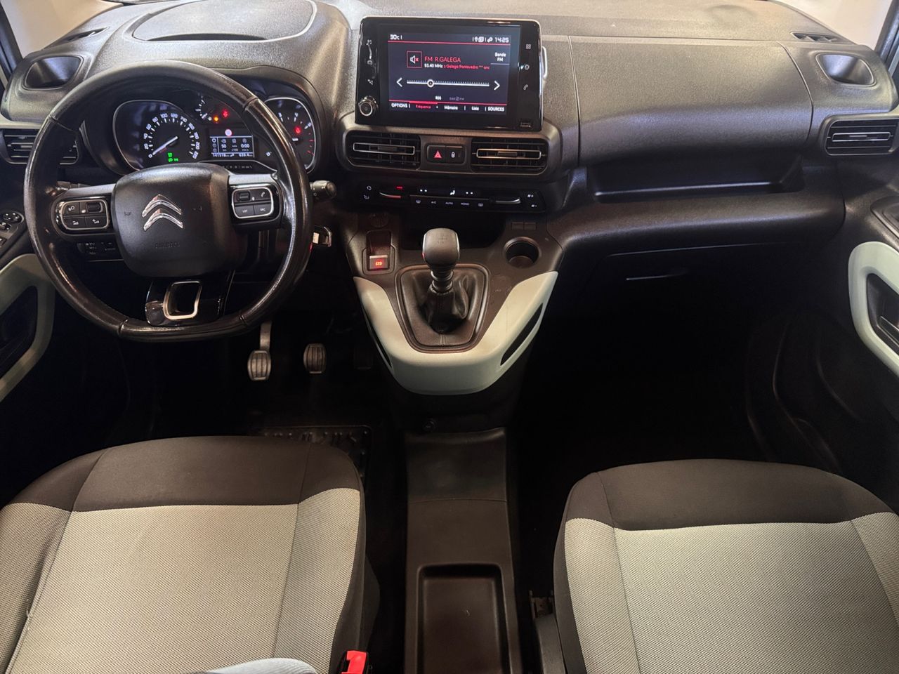 Citroën Berlingo TALLA M FEEL PACK BLUE HDI 100 CV - Foto 2