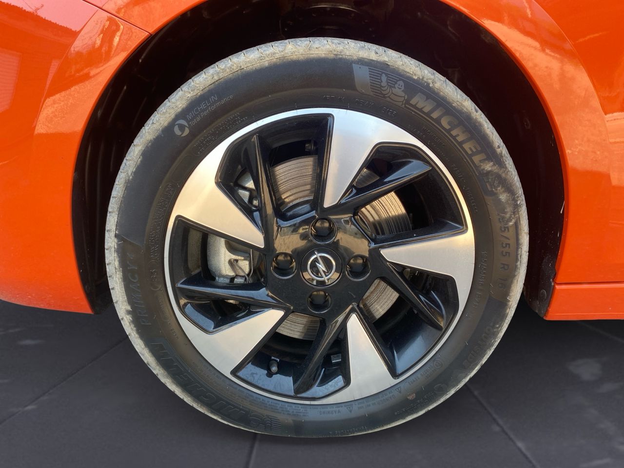 Opel Corsa Electric ELEGANCE 50 KWH 136 CV - Foto 2