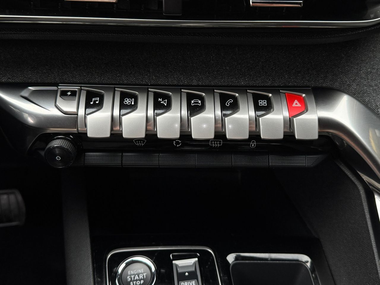 Peugeot 3008 Hybrid ALLURE PACK HYBRID 225 e EAT8 - Foto 2