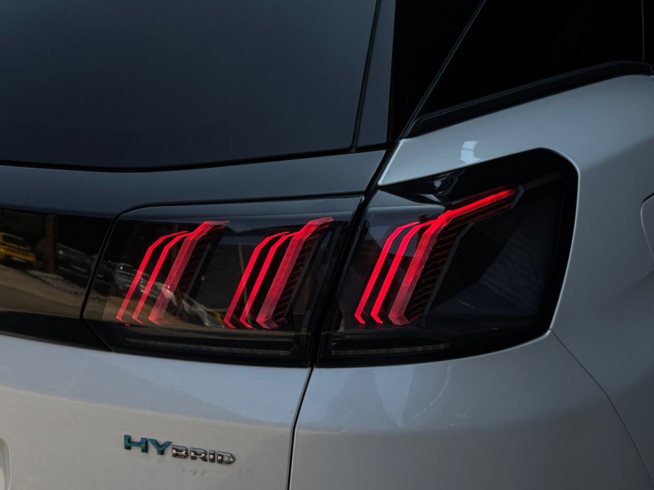 Peugeot 3008 Hybrid PACK HYBRID 225 e EAT8 - Foto 2