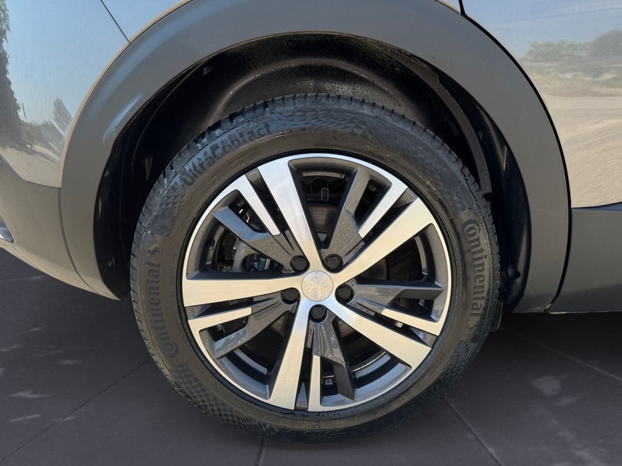 Peugeot 3008 Hybrid ALLURE PACK HYBRID 225 e EAT8 - Foto 2