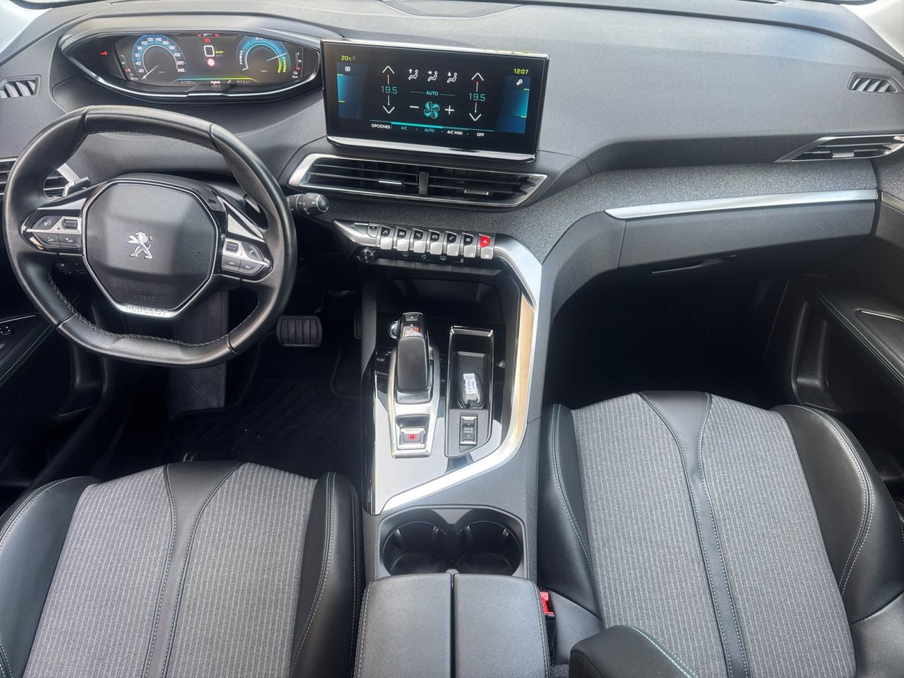 Peugeot 3008 Hybrid ALLURE PACK HYBRID 225 e EAT8 - Foto 2