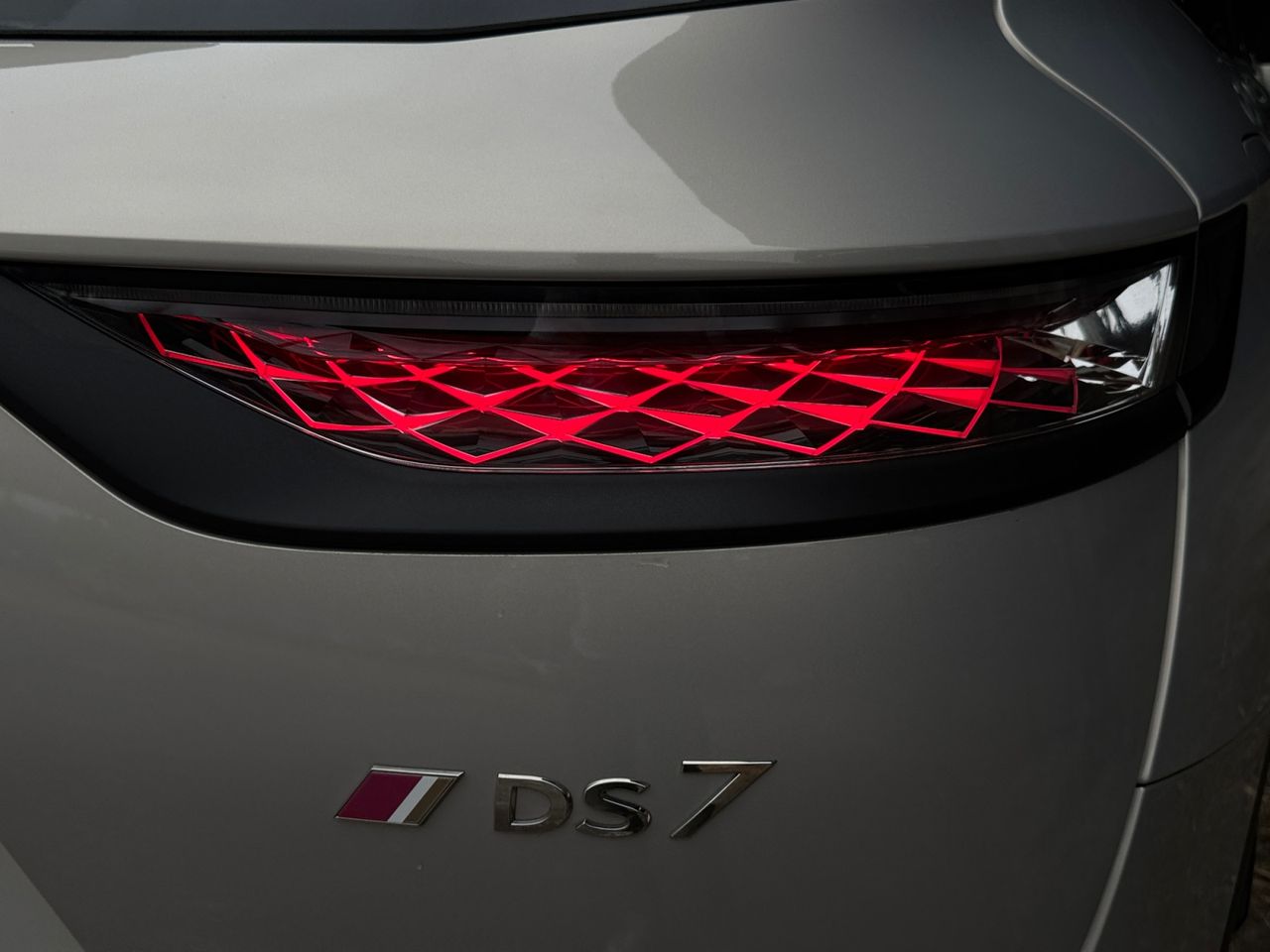 DS DS 7 Crossback E TENSE 4X4 PERFORMANCE LINE - Foto 2
