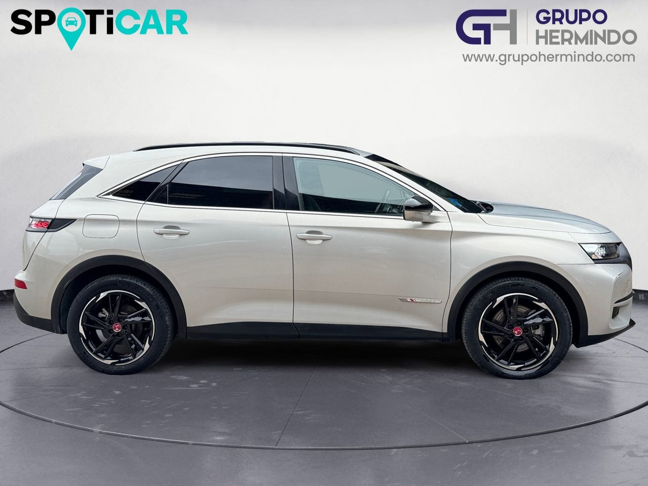 DS DS 7 Crossback E TENSE 4X4 PERFORMANCE LINE - Foto 2