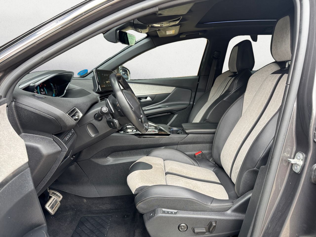 Peugeot 3008 Hybrid GT PACK HYBRID 225 e EAT8 - Foto 2