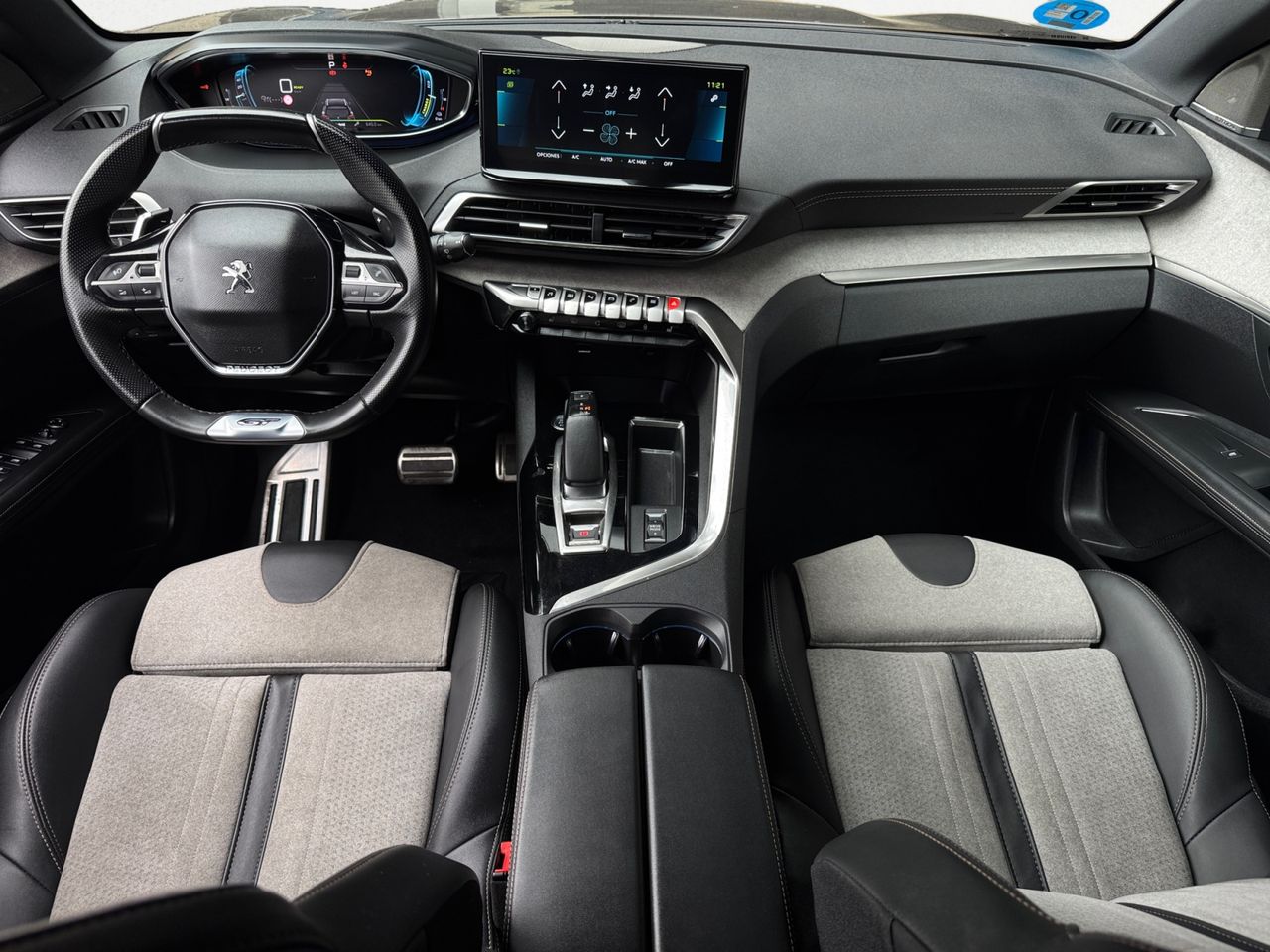 Peugeot 3008 Hybrid GT PACK HYBRID 225 e EAT8 - Foto 2