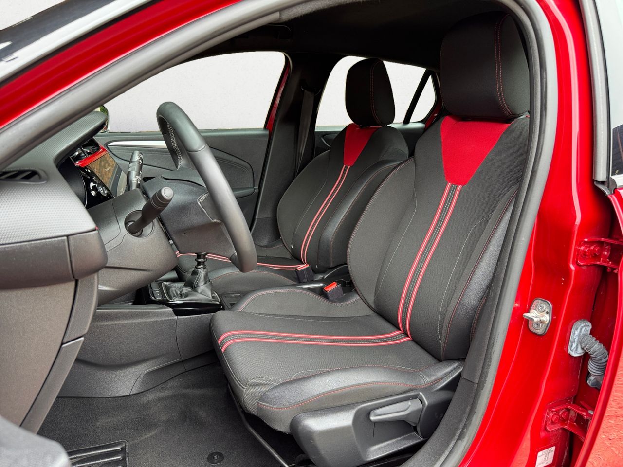 Opel Corsa GS 1.5 D DT MT6 - Foto 2