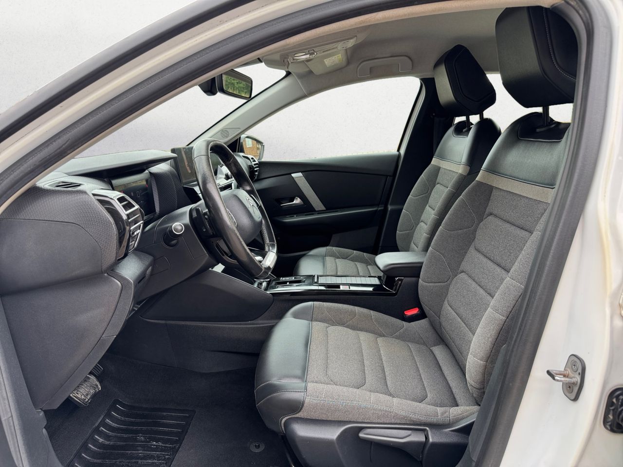 Citroën C4 BLUE HDI 130 CV EAT8 FEEL PACK - Foto 2