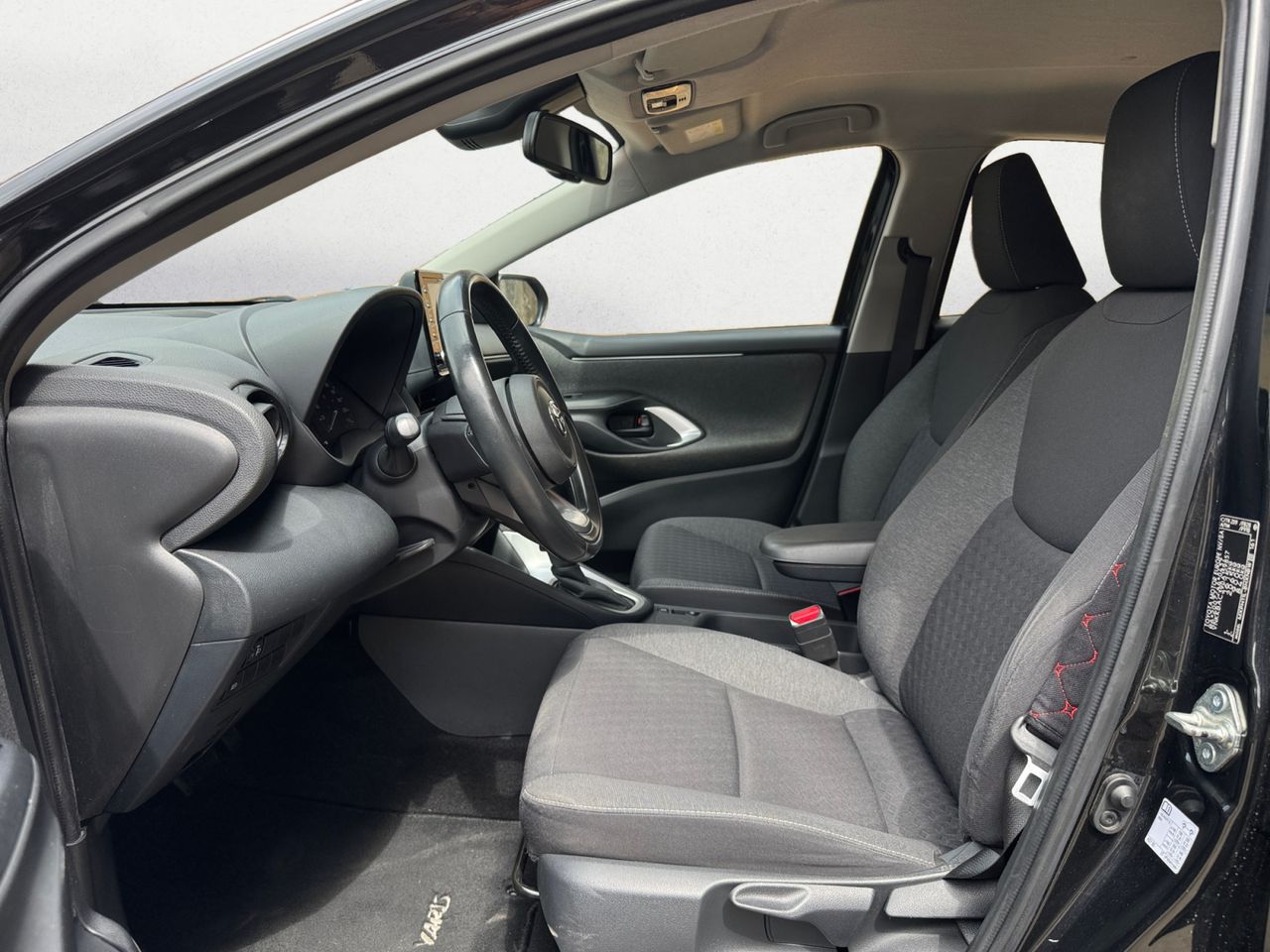 Toyota Yaris 1.5 120H STYLE - Foto 2