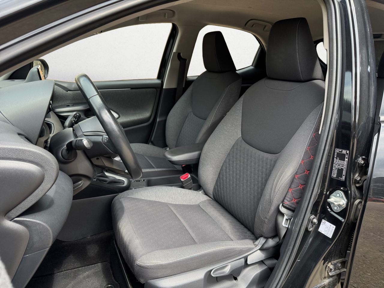Toyota Yaris 1.5 120H STYLE - Foto 2