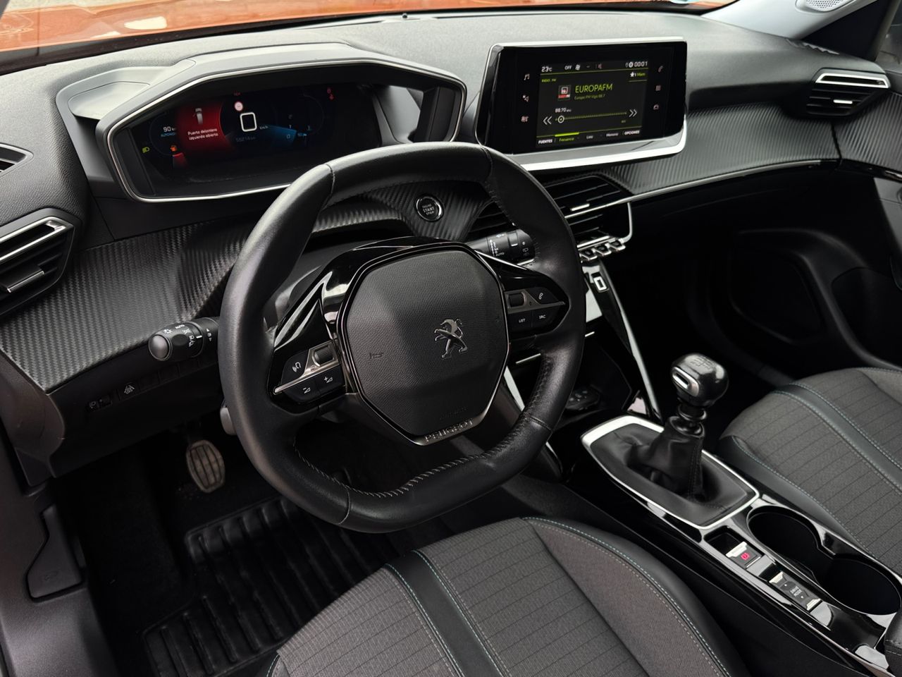 Peugeot 2008 ALLURE PACK BLUE HDI 110 CV - Foto 2