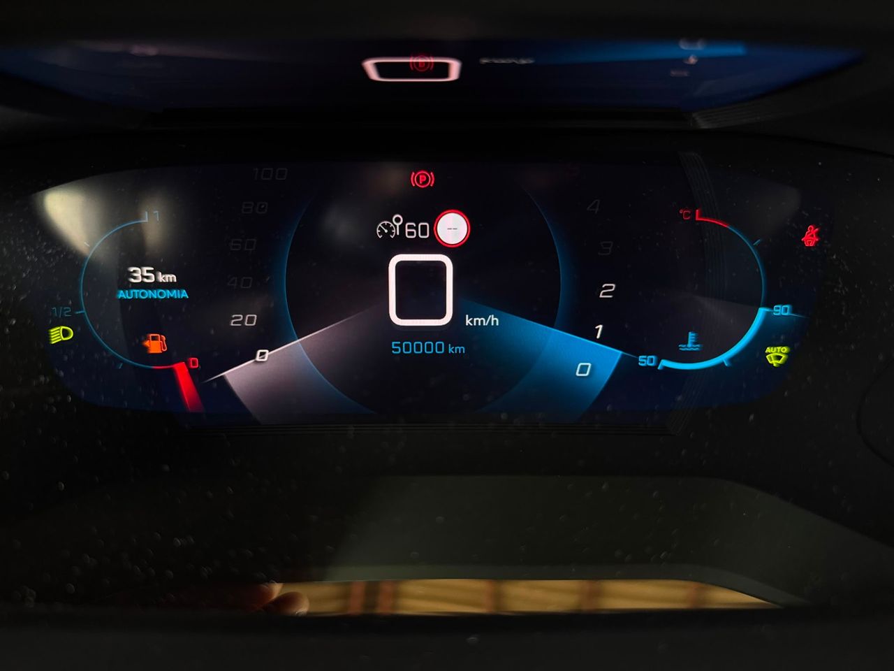 Peugeot 2008 ALLURE PACK BLUE HDI 110 CV - Foto 2