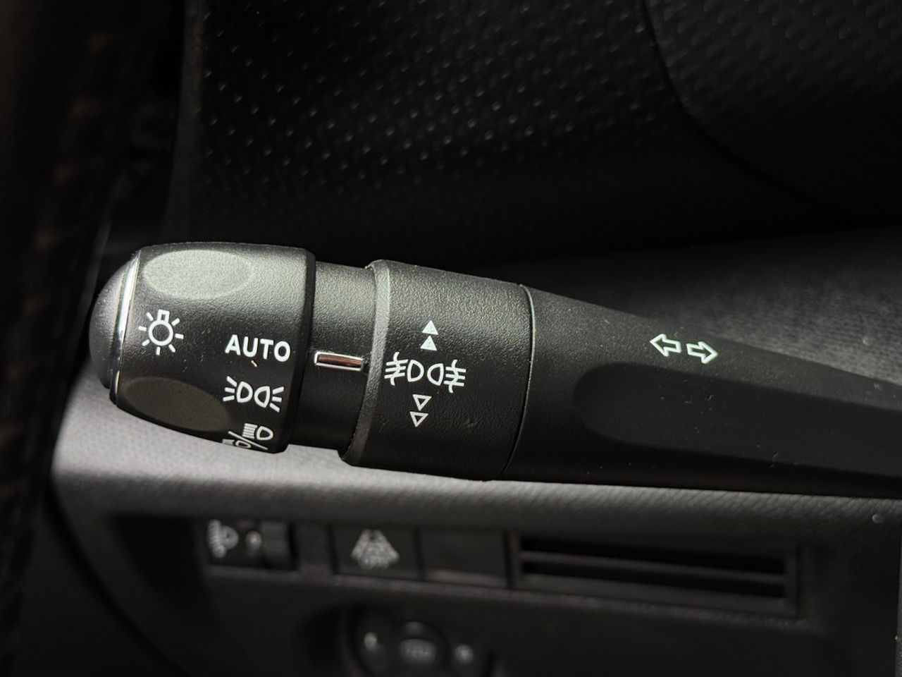 Citroën C4 BLUE HDI 130 CV EAT8 FEEL PACK - Foto 2