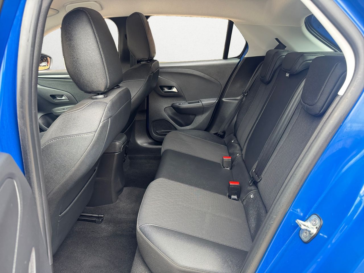 Opel Corsa ELEGANCE 1.2T XHL MT6 - Foto 2