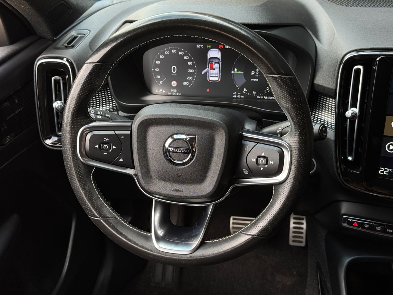 Volvo XC40 1.5 T5 TWIN RECHARGE RDESIGN AUTO - Foto 2