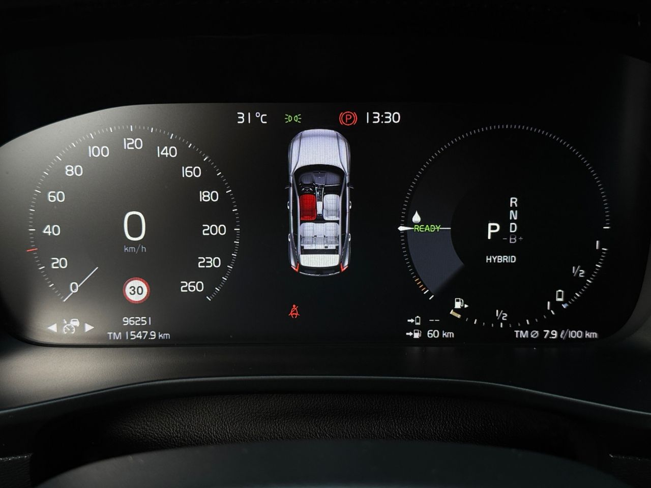 Volvo XC40 1.5 T5 TWIN RECHARGE RDESIGN AUTO - Foto 2