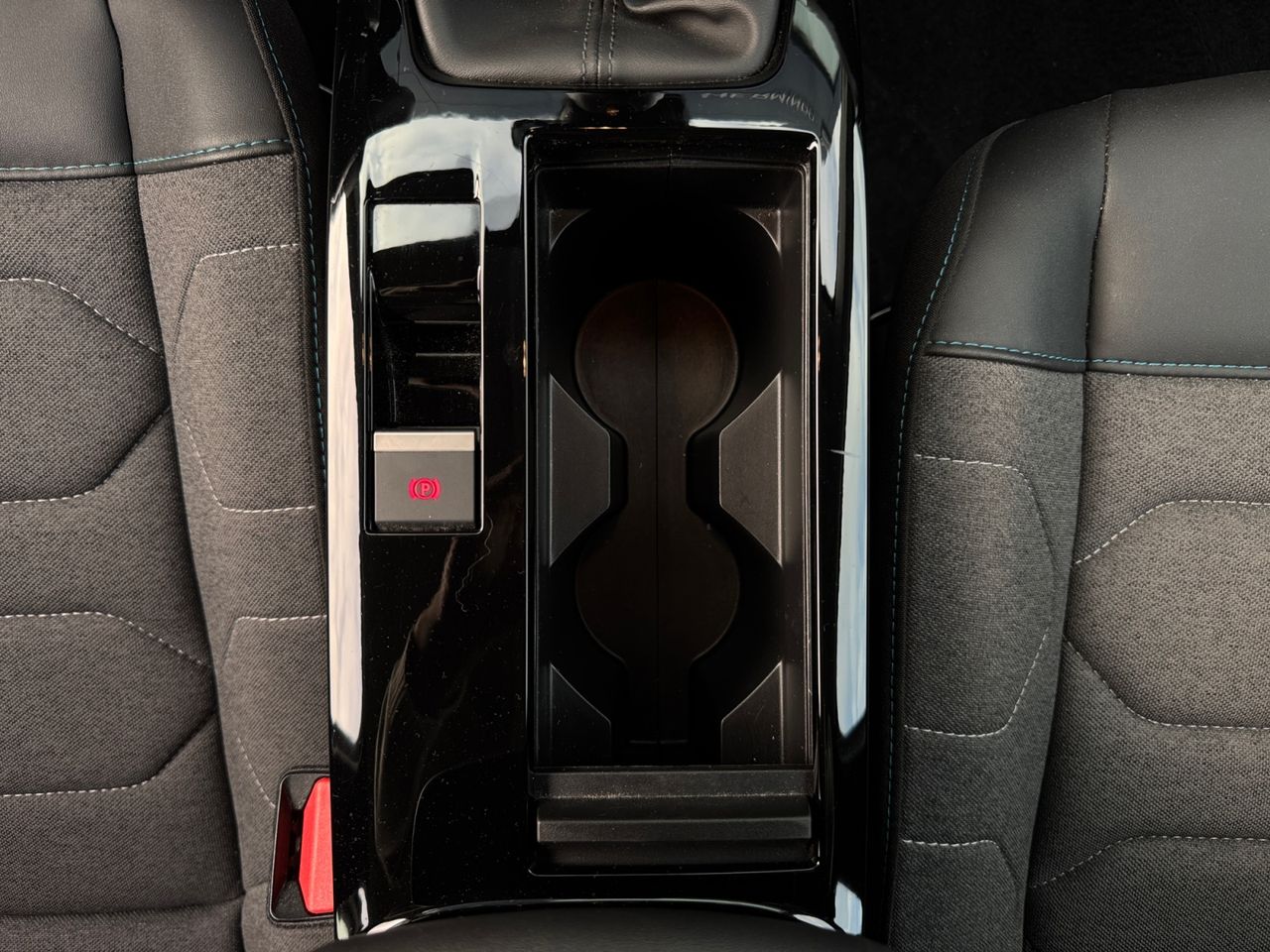 Citroën C4 PURE TECH 130 CV FEEL PACK - Foto 2