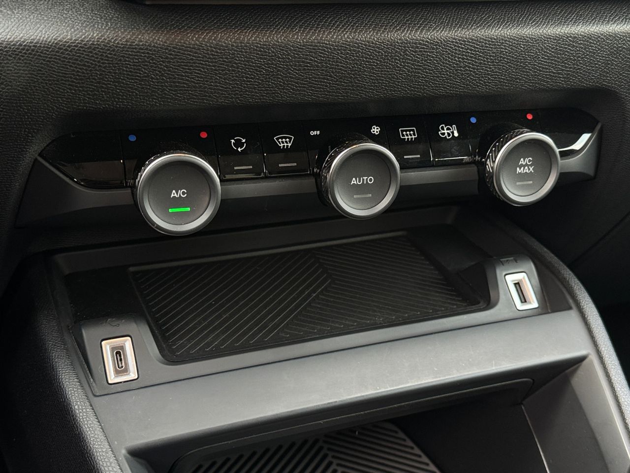 Citroën C4 PURE TECH 130 CV FEEL PACK - Foto 2