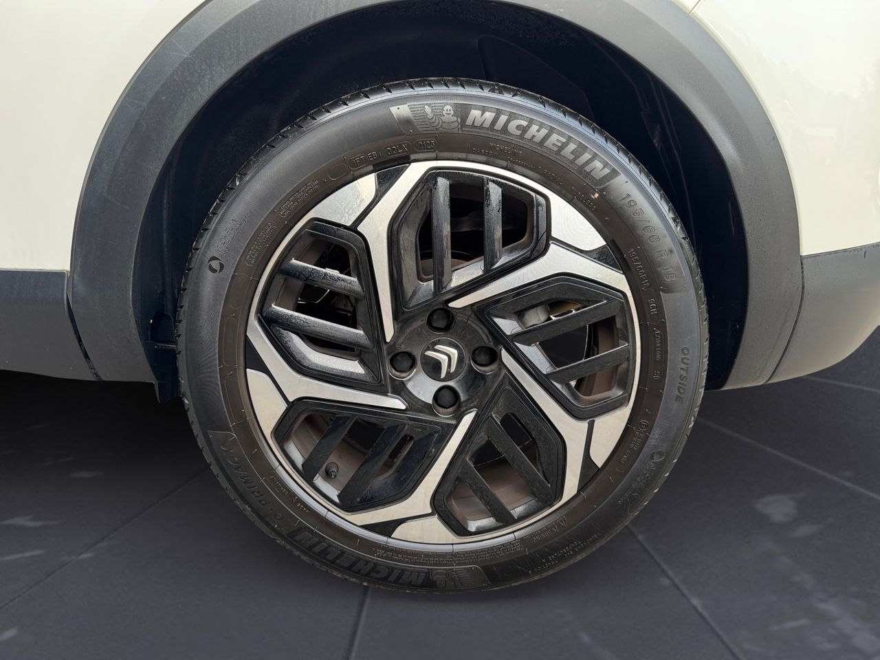 Citroën C4 PURE TECH 130 CV FEEL PACK - Foto 2