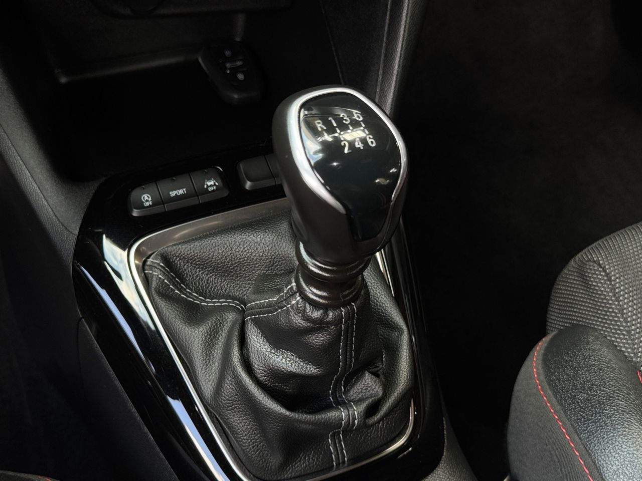 Opel Corsa GS 1.2T XHL MT6 S/S 100 CV - Foto 2