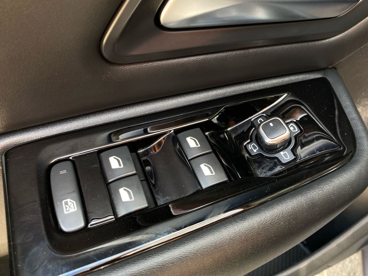 Citroën C5 X HYBRID 180 CV SHINE - Foto 2
