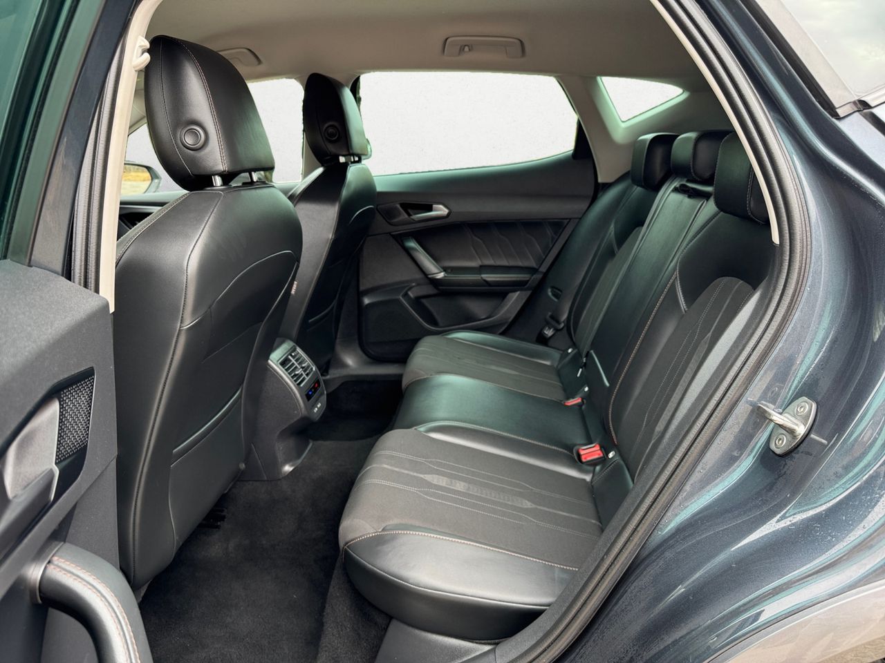 Cupra Formentor E-HYBRID 150 KW 204 CV DSG - Foto 2