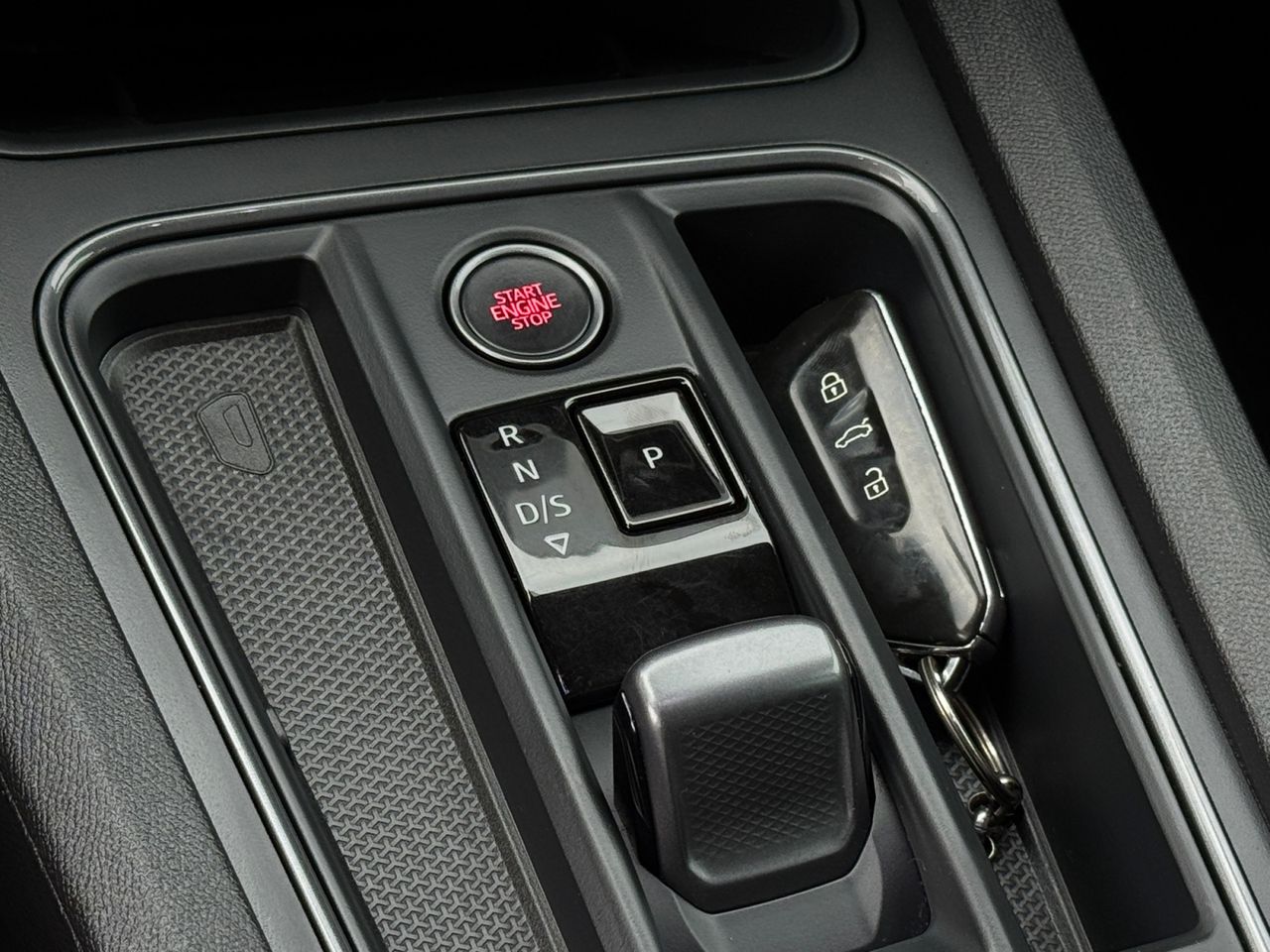 Cupra Formentor E-HYBRID 150 KW 204 CV DSG - Foto 2