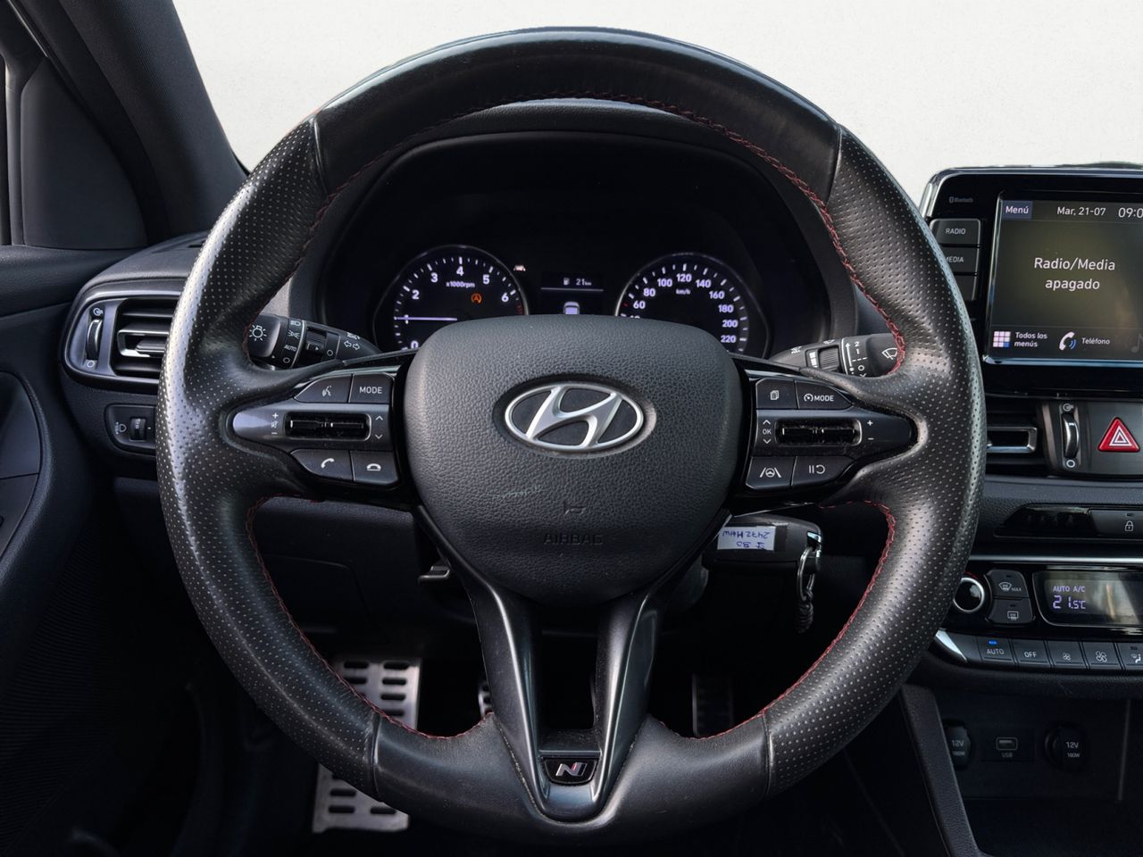 Hyundai i30 1.0 TGDI N LINE 30 ANIVERSARIO FASTBACK - Foto 2