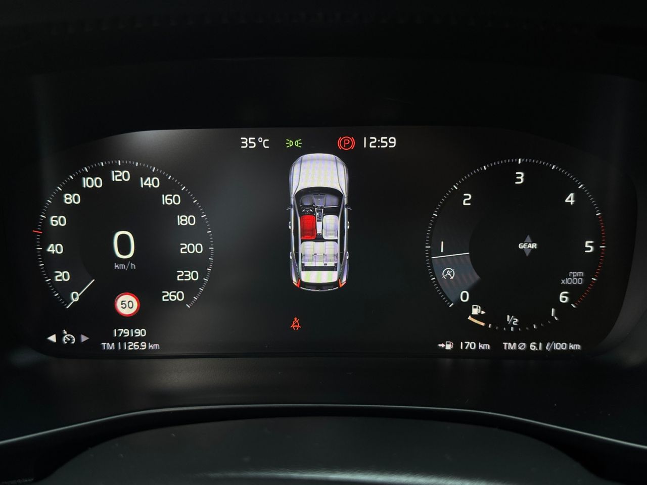 Volvo XC40 2.0 D3 - Foto 2