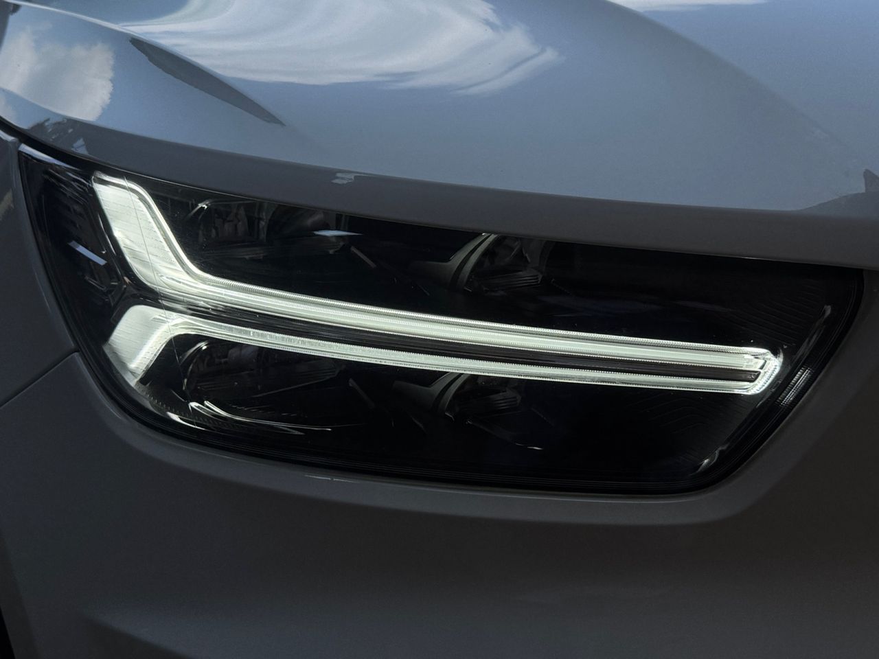 Volvo XC40 2.0 D3 - Foto 2