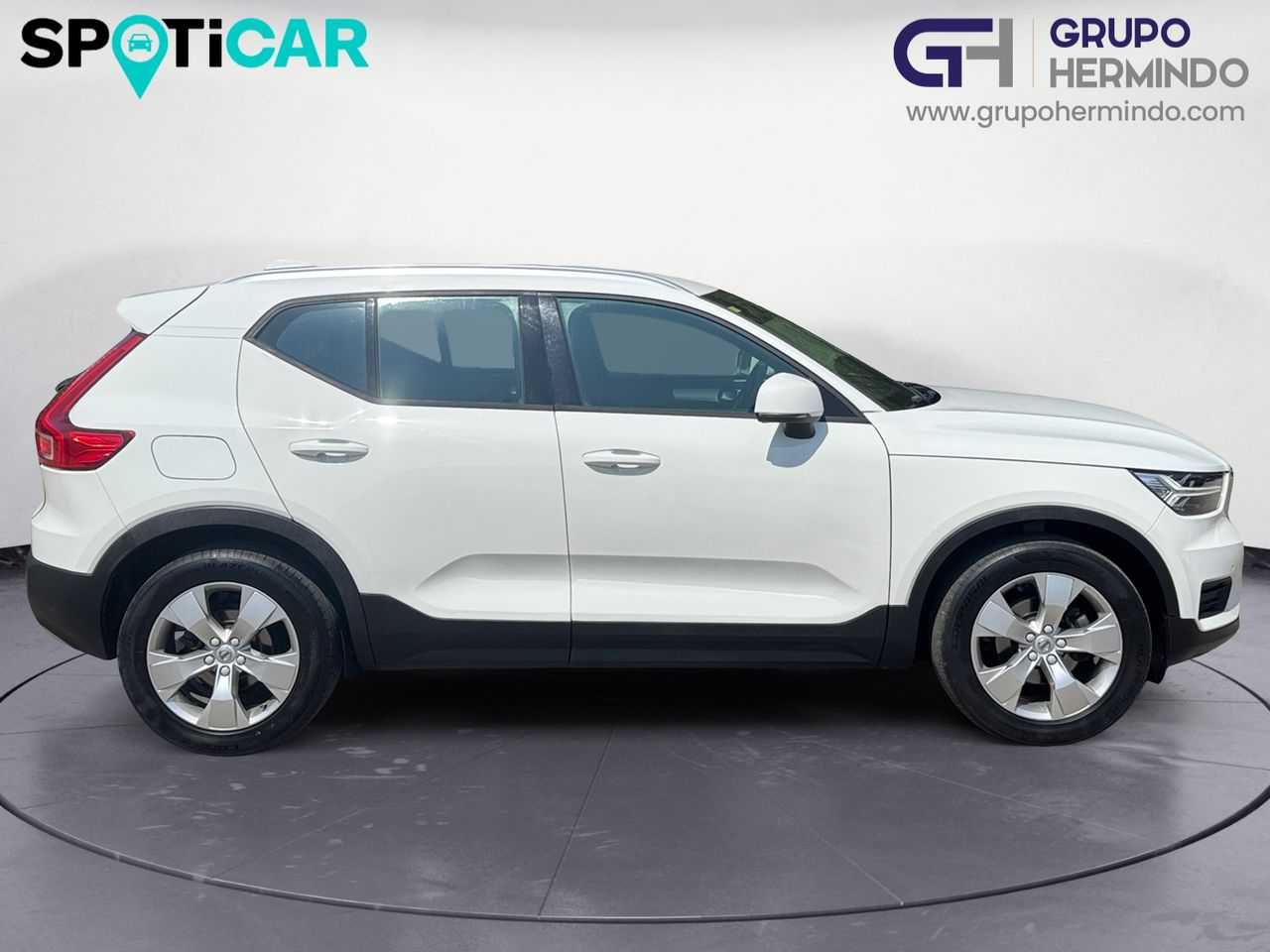 Volvo XC40 2.0 D3 - Foto 2