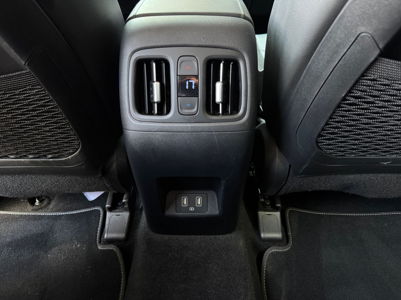 Hyundai Tucson 1.6 TGDI PHEV STYLE AUTO 4X4 - Foto 2