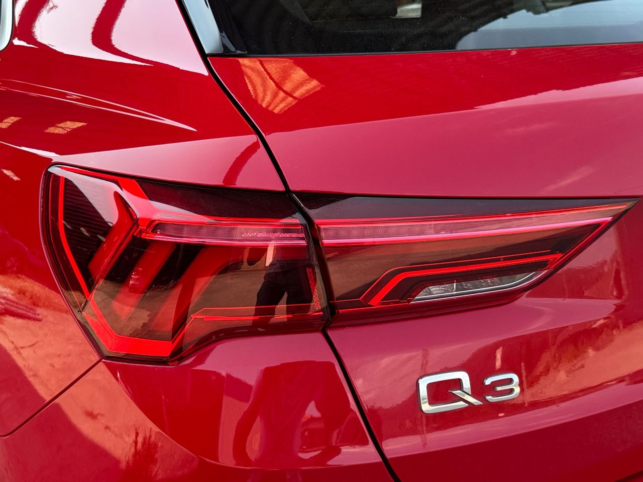 Audi Q3 35 TDI S LINE S TRONIC 110 KW - Foto 2
