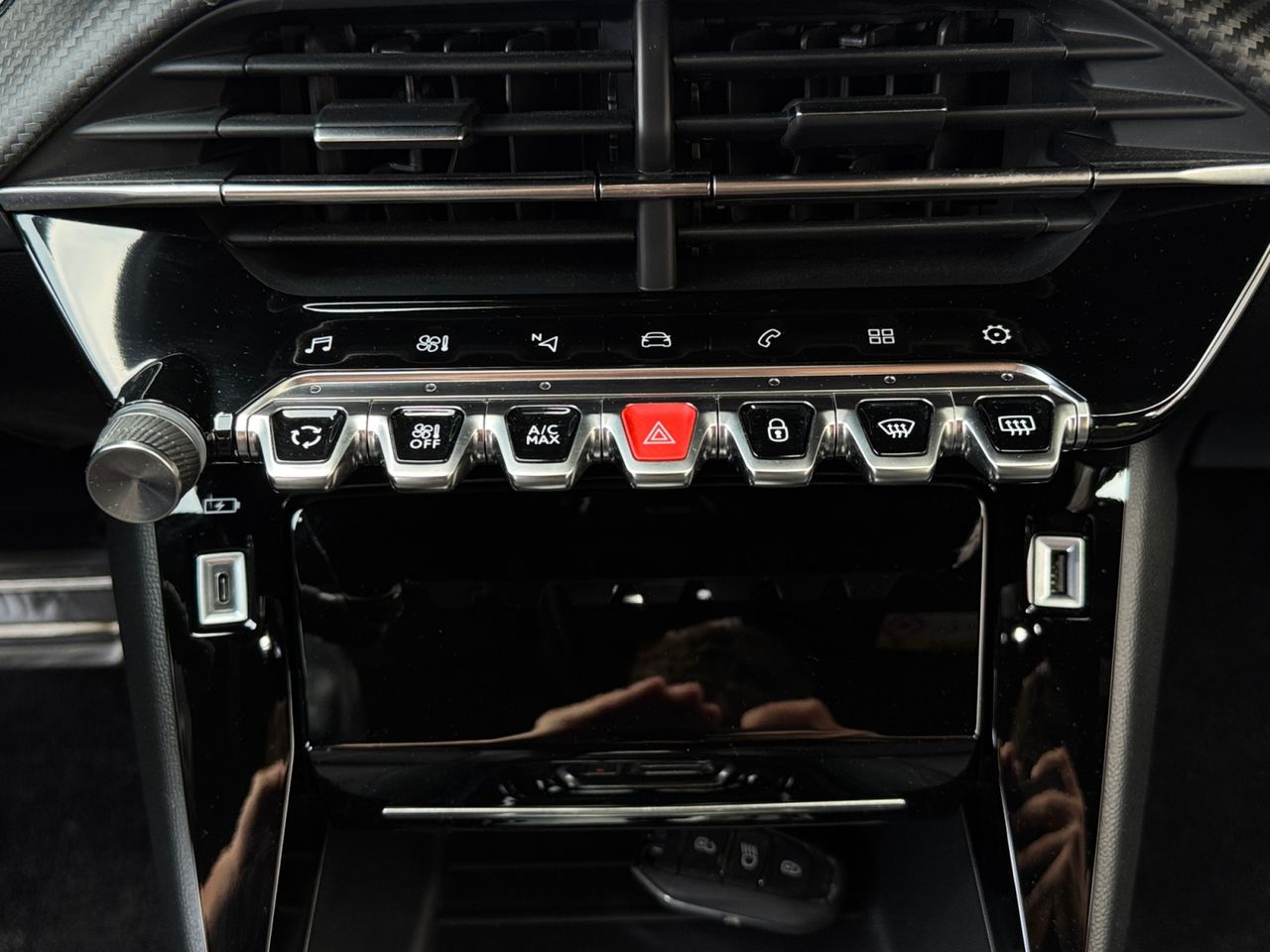 Peugeot 2008 GT PURE TECH 130 CV EAT8 - Foto 2