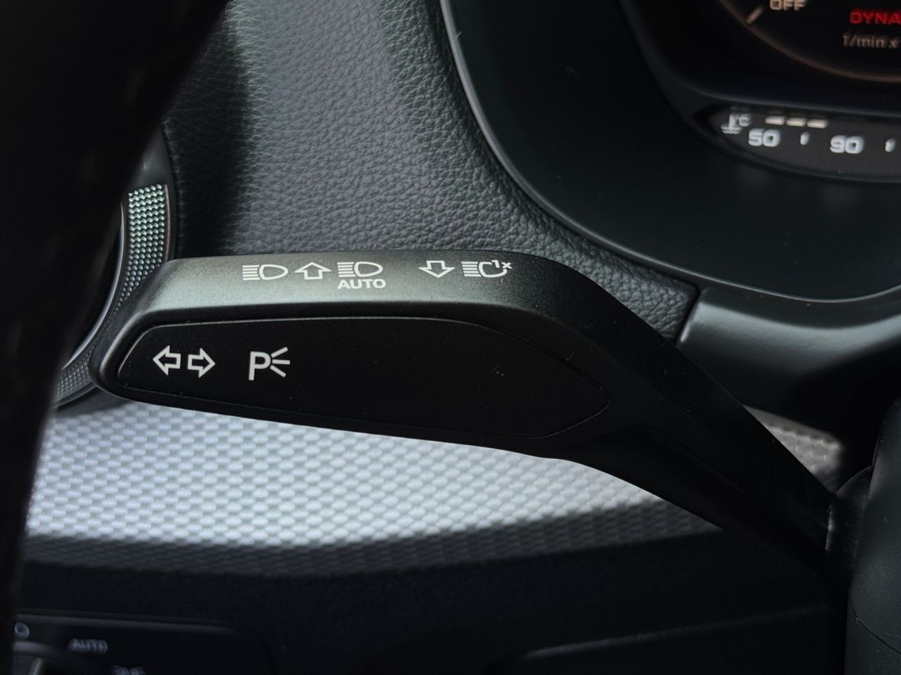 Audi Q2 35 TDI ADVANCED S TRONIC 110 KW - Foto 2