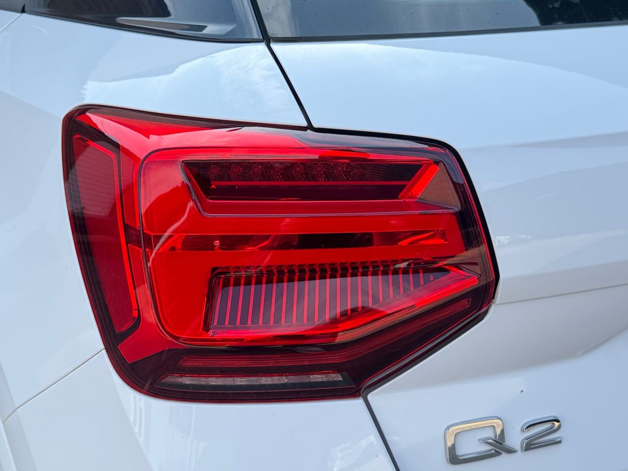 Audi Q2 35 TDI ADVANCED S TRONIC 110 KW - Foto 2