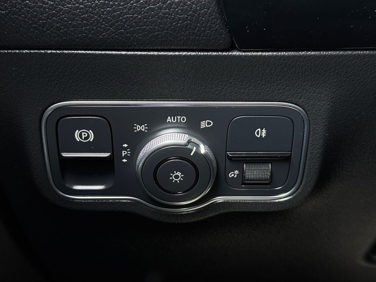 Mercedes EQA 250 AMG LINE LL 19