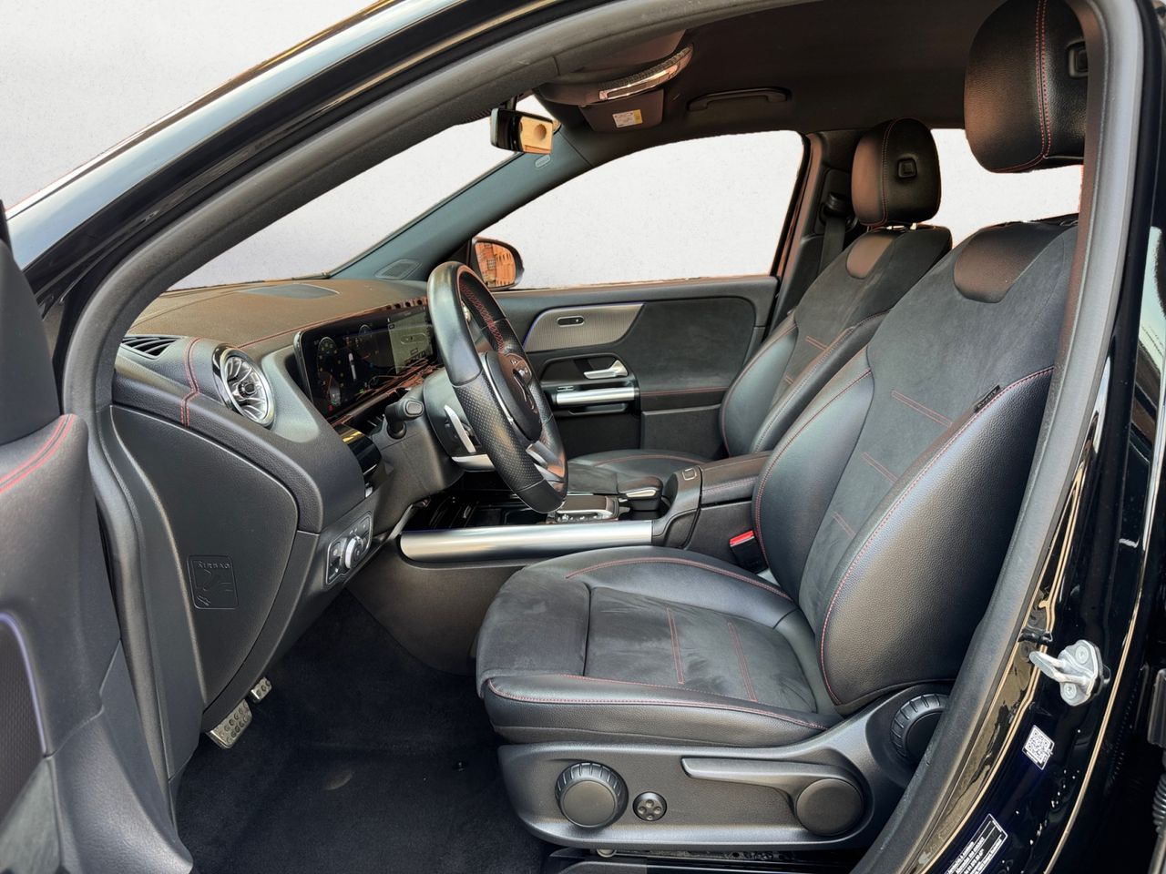 Mercedes EQA 250 AMG LINE LL 19